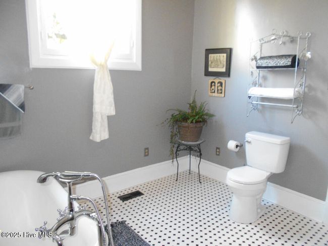 601 Saint Patrick St, House other with 5 bedrooms, 4 bathrooms and null parking in Tarboro NC | Image 31