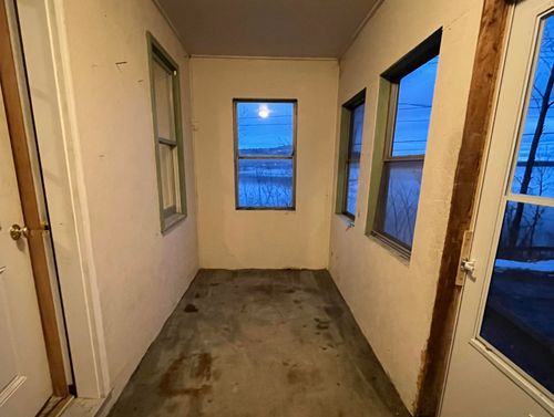 428 Coventry St, Newport, VT, 05855-1959 | Card Image