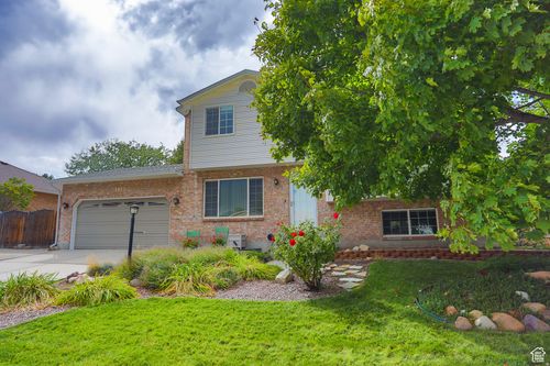 3972 S Latimer Dr, Salt Lake City, UT, 84120-7855 | Card Image
