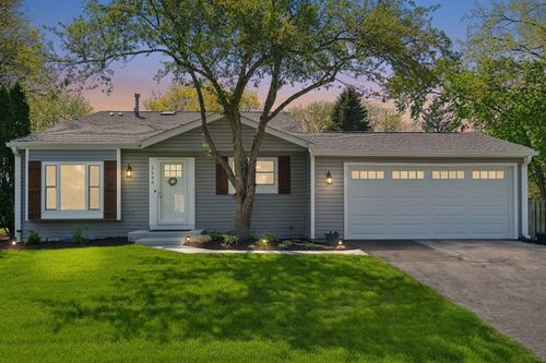 2404 Flambeau Dr, Naperville, IL, 60564-9655 | Card Image