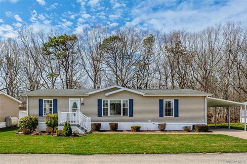 unit-343-638 Fresh Pond Ave, Calverton, NY, 11933-1192 | Card Image