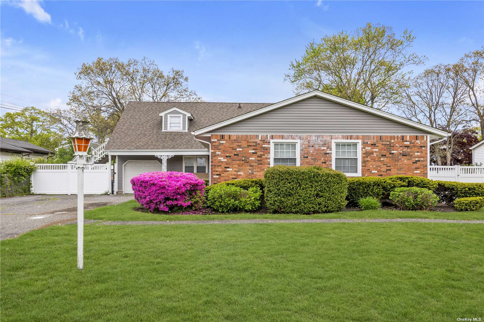 Pic Ct, Brentwood, NY 11717