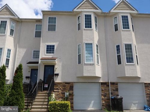 914 Thomas St, NORRISTOWN, PA, 19401-4017 | Card Image