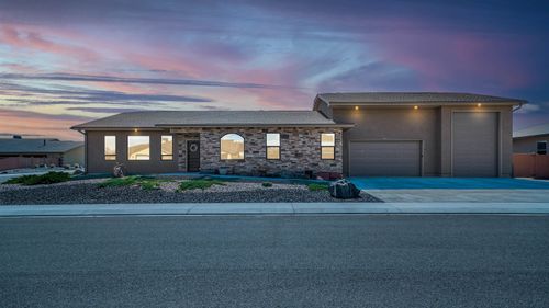 853 Fire Agate Ln, Grand Junction, CO, 81506-1729 | Card Image