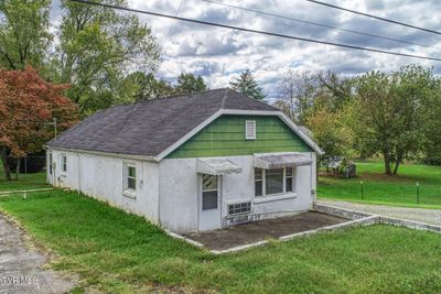 2114 Main Street, House other with 3 bedrooms, 1 bathrooms and null parking in Surgoinsville TN | Image 2