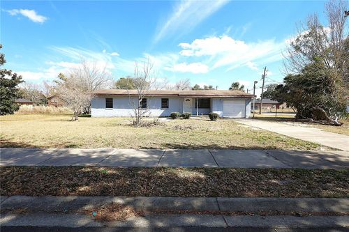 1211 Moton Ave, Sanford, FL, 32771-0126 | Card Image