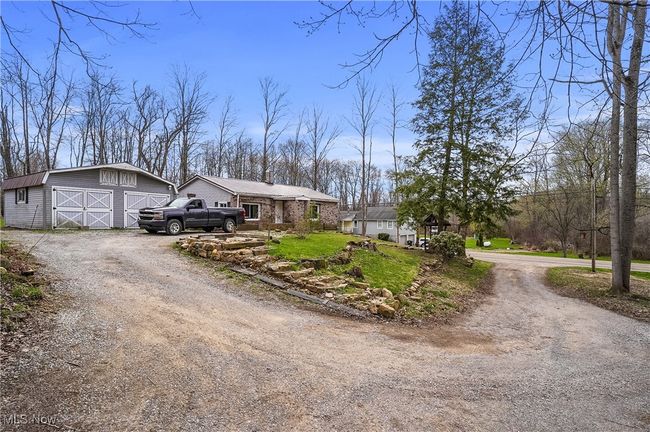 Rental Unit & Garage | Image 34