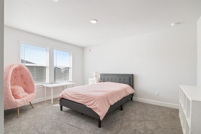 2nd floor bedroom | Image 15