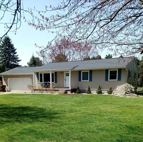 11484 Wood Rd, Dewitt, MI, 48820-7992 | Card Image