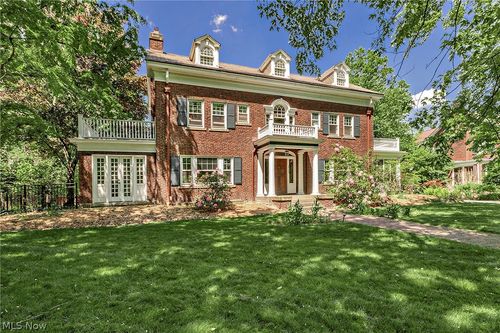 2750 Leighton Rd, Shaker Heights, OH, 44120-1325 | Card Image