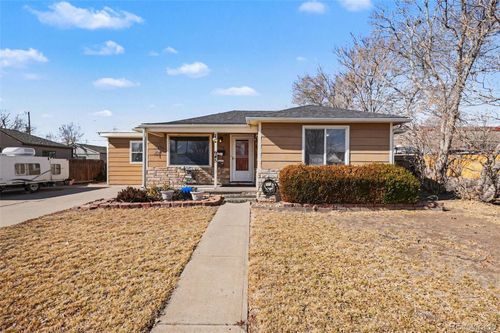 945 S Eliot St, Denver, CO, 80219-3534 | Card Image