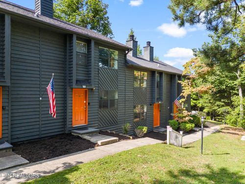 121-126-3729 Plaza Way, Pigeon Forge, TN, 37863-3135 | Card Image