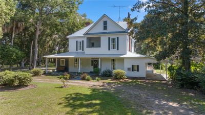 Front View of Farmhouse | Image 2