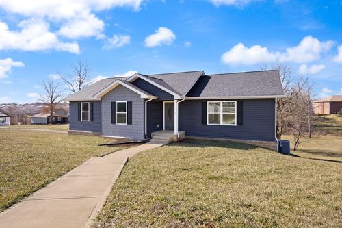 81 Grand Crossing Ct, Somerset, KY, 42503-7809 | Card Image