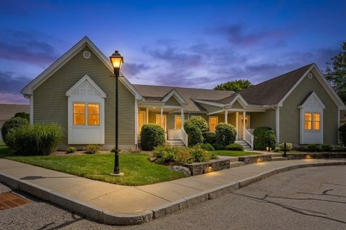 326-500 Mendon Rd, Cumberland, RI, 02864-6227 | Card Image