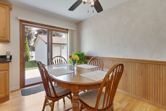 298 Fern Dr, House other with 3 bedrooms, 2 bathrooms and 2 parking in Elk Grove Village IL | Image 9