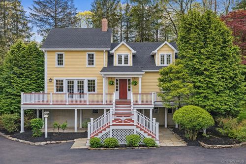 22 Butler Hill Rd, Somers, NY, 10589-2405 | Card Image