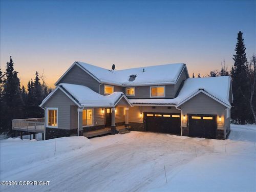 5345 Heritage Heights Dr, Anchorage, AK, 99516-2366 | Card Image