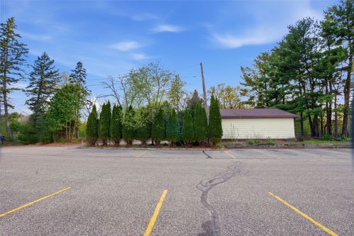 610 Randall St, Eau Claire, WI, 54703-5248 | Card Image