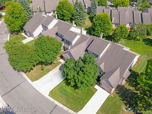 41874 Cantebury Dr, Novi, MI, 48377-4509 | Card Image
