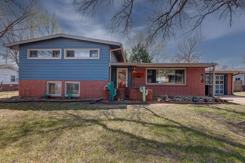 1817 E 13th Ave, Winfield, KS, 67156-4709 | Card Image