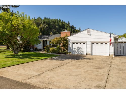 443 Old Garden Valley Rd, Roseburg, OR, 97471-9545 | Card Image