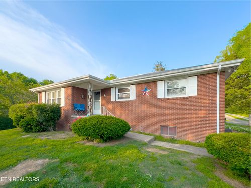 161 Cedar Ln, Rocky Top, TN, 37769-5603 | Card Image