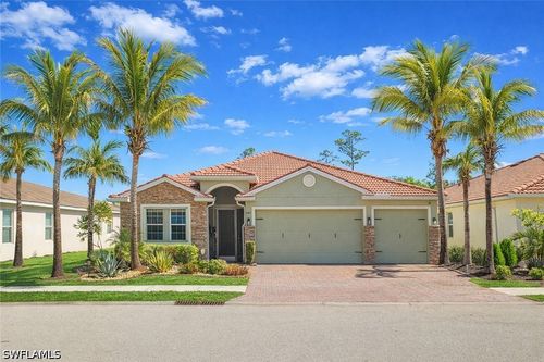 3161 Royal Gardens Ave, FORT MYERS, FL, 33916-4581 | Card Image