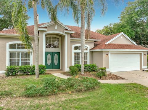 635 Long Lake Dr, Oviedo, FL, 32765-9112 | Card Image