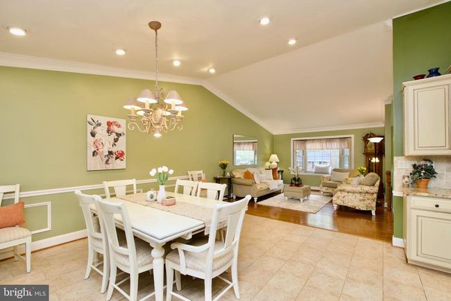 6690 Old Blacksmith Dr, House other with 5 bedrooms, 3 bathrooms and null parking in BURKE VA | Image 12