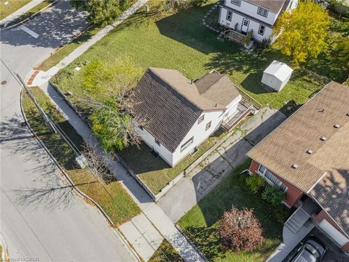 439 Alice Ave, Kitchener, ON, N2M2A3 | Card Image