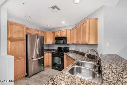 1006-5450 E Deer Valley Dr, Phoenix, AZ, 85054-8118 | Card Image