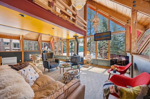 5104 Westshore Drive, Soda Springs, CA, 95728 | Card Image