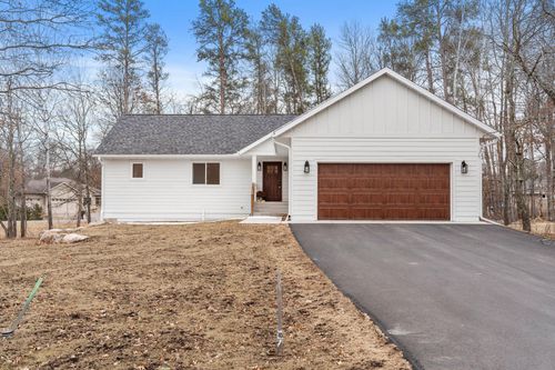4595 Deerwood Rd, Baxter, MN, 56425-4014 | Card Image
