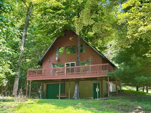 220 Northern Spy Dr, Howard, OH, 43028-8084 | Card Image