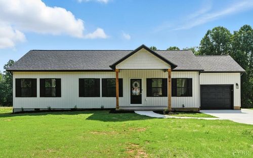 374 Kentmoor Farm Rd, Madison Heights, VA, 24572-5742 | Card Image
