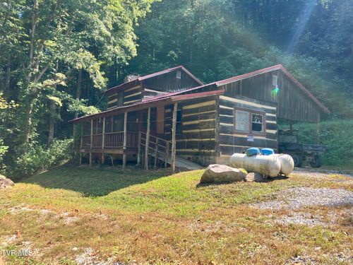 115&117 Sycamore Circle, Sneedville, TN, 37869 | Card Image