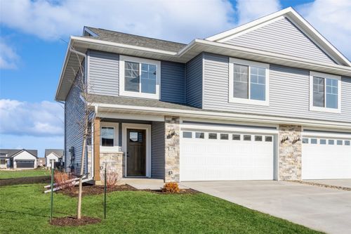 1097 Mary Lane, North Liberty, IA, 52317 | Card Image