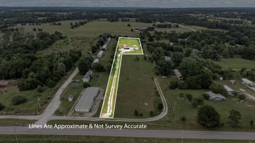 11318 Private Road 2207, Cassville, MO, 65625-6004 | Card Image