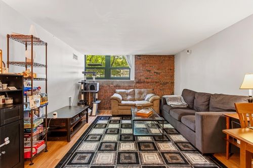 5314-42 8th St, Boston, MA, 02129-4228 | Card Image