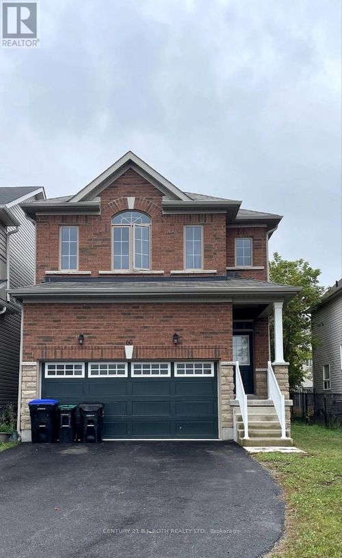 60 Sasco Way, Essa (Angus), ON, L0M1B0 | Card Image