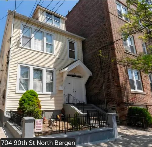 704 90th St, North Bergen, NJ, 07047-5244 | Card Image