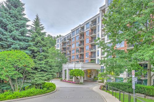 115-38 William Carson Cres, North York, ON, M2P2H2 | Card Image