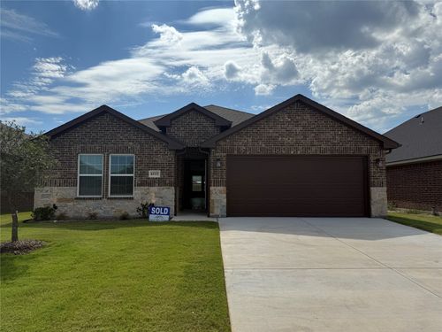 6112 Kayla Ln, Greenville, TX, 75402-8236 | Card Image