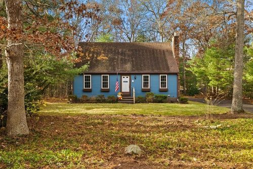 77 Kiahs Way, Sandwich, MA, 02563 | Card Image