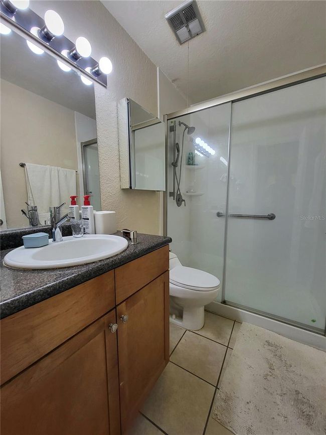 APT-114 - 1810 23 Rd Blvd, Condo with 2 bedrooms, 2 bathrooms and null parking in GAINESVILLE FL | Image 23