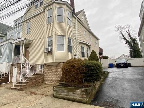 45 Dukes St, Kearny, NJ, 07032-3306 | Card Image