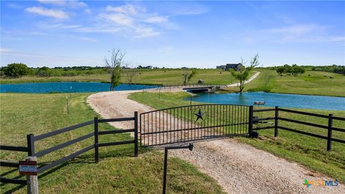 15949 E Us Highway 190, Rogers, TX, 76569 | Card Image