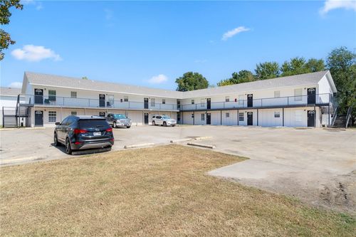 305 Berry St, Springdale, AR, 72764-4512 | Card Image