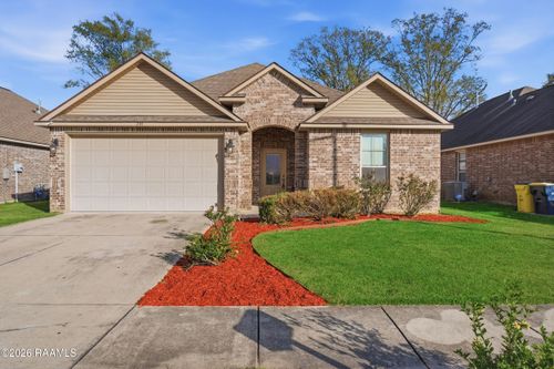 204 Bridle Way, Lafayette, LA, 70507-3117 | Card Image